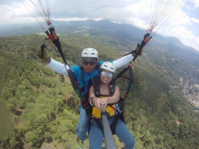Vuelo en parapente Valle de Bravo + Fotos y Video