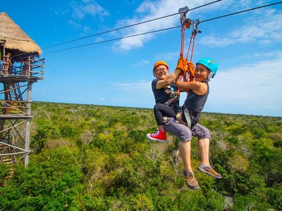 Tour snorkel tirolesa y rappel en Chemuyil niños