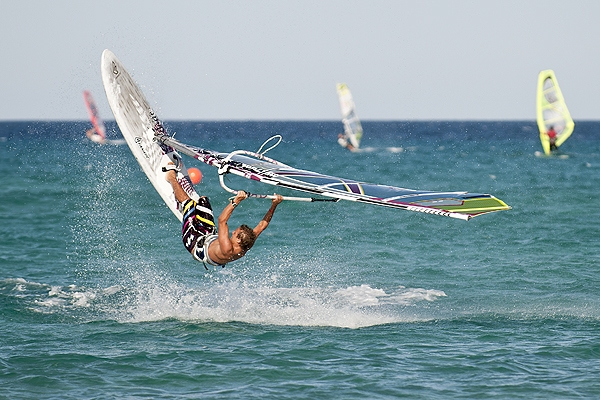 Salto de windsurf
