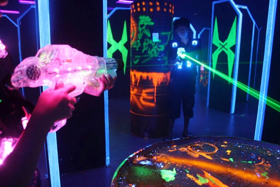 Jugando laser