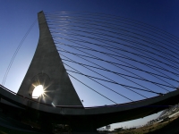  The structure of the cable-stayed structure 