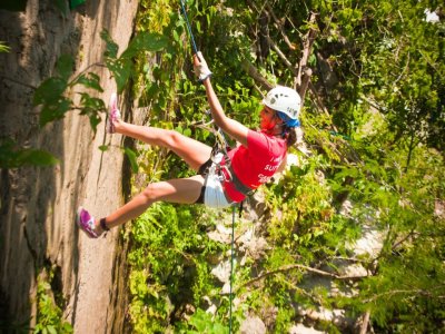 Rappel + Rafting + Canopy en la Sierra Madre
