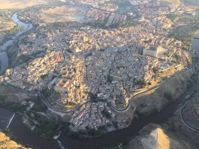 Vuelo en globo exclusivo Toledo vídeo y almuerzo