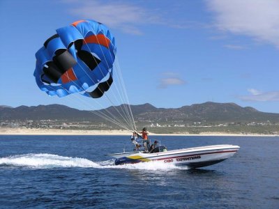 Parasailing 10 minutos en Los Cabos