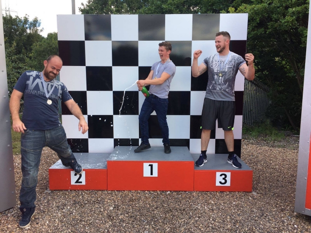  ganador de una carrera de karting privado 