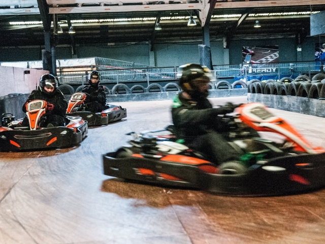  Consigue un regalo y una carrera con nosotros 