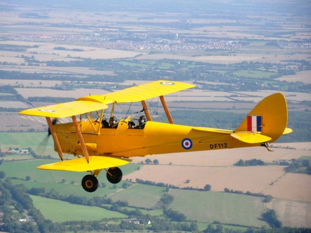  Uno de nuestros aviones 