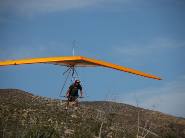  ¡Aterrizaje seguro con Peak District Hang Gliding Center! 
