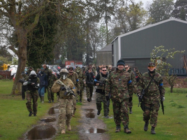  ¡Ejército privado en movimiento! 