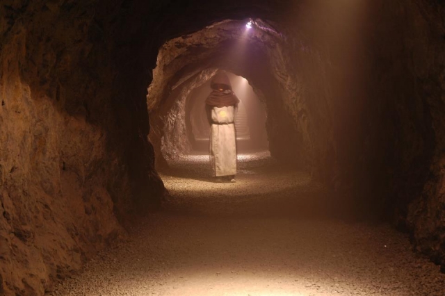  Barquero de la Edad Oscura en los túneles del Laberinto 