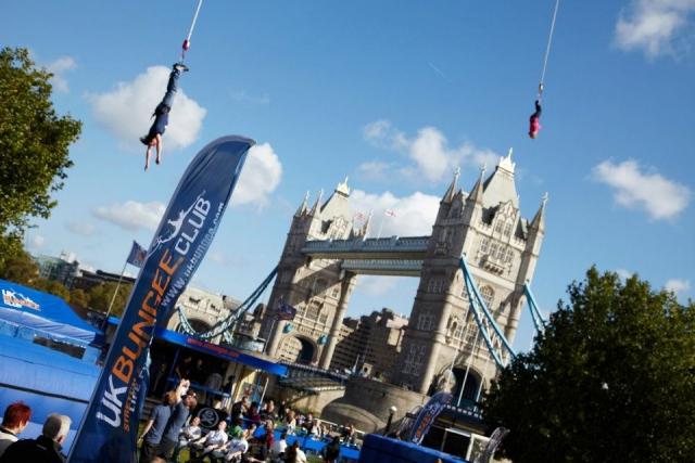  Salto de bungee en Londres 