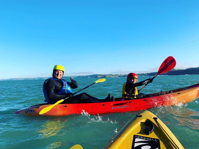  ¡Aventuras en kayak de mar! 