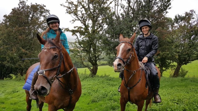  Trekking con Llangorse Mulusted Activity Center 