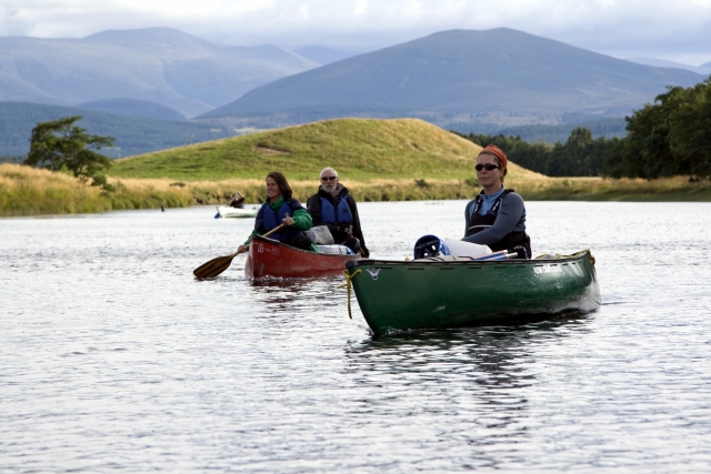  Expedición en canoa por el río Spey