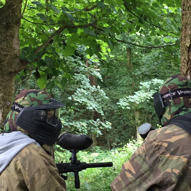  Invita a tus amigos a que le acompañen