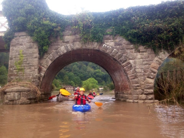  Aguas fáciles de mover 