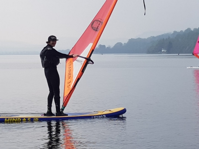  aprende a hacer windsurf 