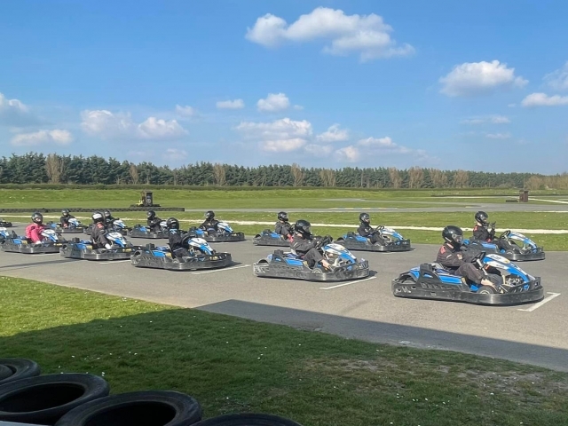  Karting with Your Friends 