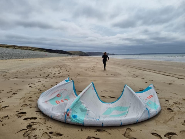  Aprende a hacer kitesurf 