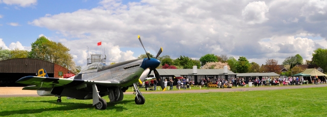  ¡Visile West London Aero Club hoy!