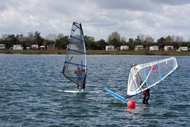  Aprende a hacer windsurf 