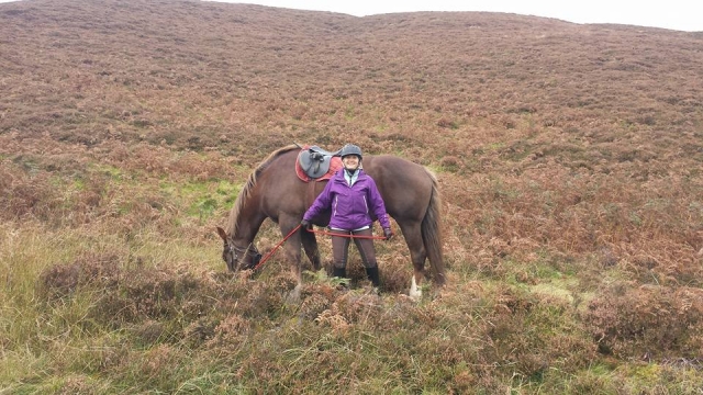  Hacking con Scottish Equestrian Hotel 