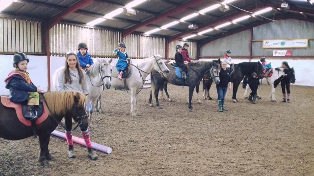  Lecciones para todos en Faughanvale Stables 