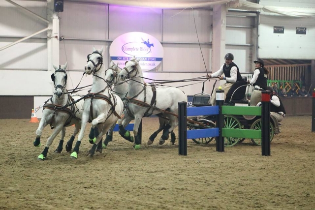  Competencias de alto nivel en Bury Farm Equestrian Center 