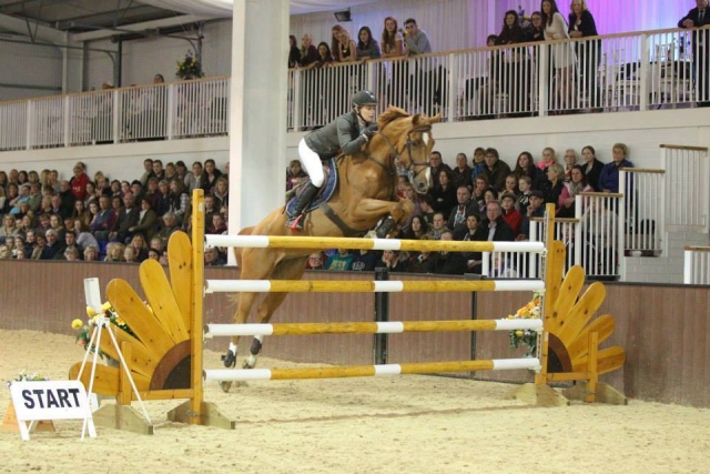  Espectáculos de salto de nivel avanzado en Bury Farm Equestrian Center 