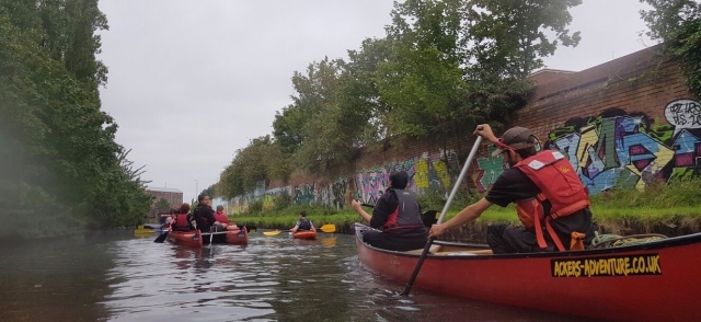  Venga al canal Grand Union para pasar un gran día
