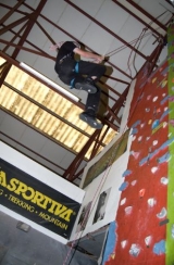  Escalada con soga superior