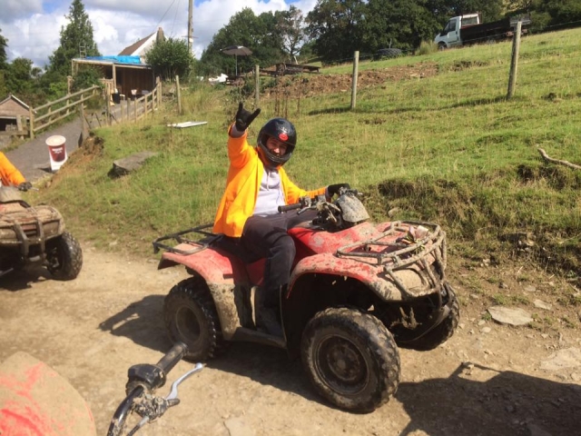  Experiencias en cuatrimoto cerca de Cardiff 