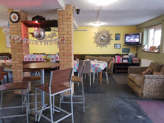  ¡Celebre su fiesta de cumpleaños en Nelson Park Riding Center! 