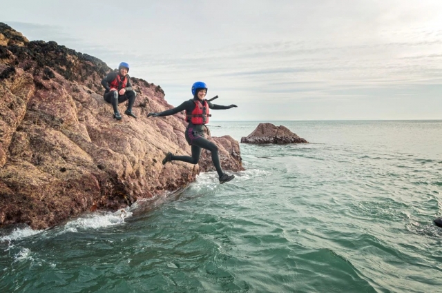  Apoyándonos unos a otros 