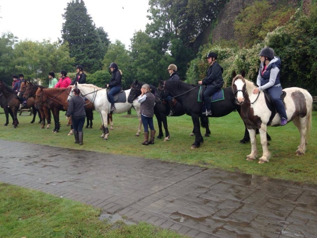  Disfruta de una aventura a caballo en Gales