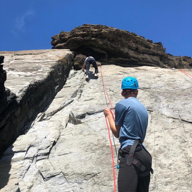  Disfruta de su aventura de escalada 