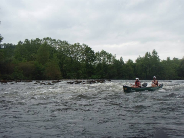  Piragüismo en el río 
