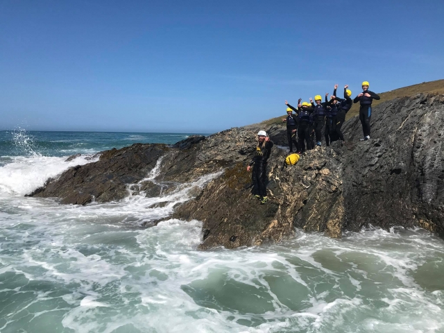  Salta para una emocionanle aventura 