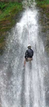  Rápel en cascadas 