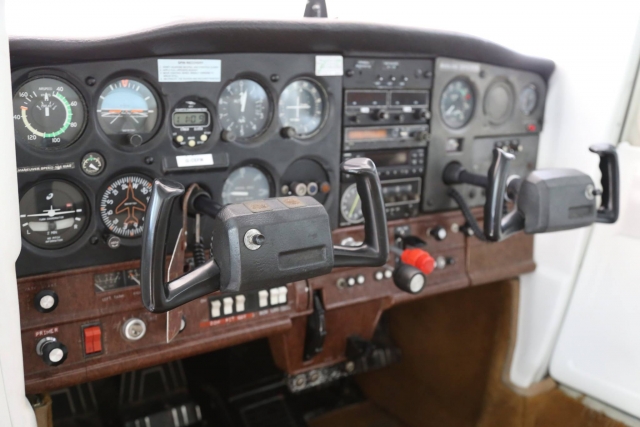  Practica con equipo real en Westair Flying School 