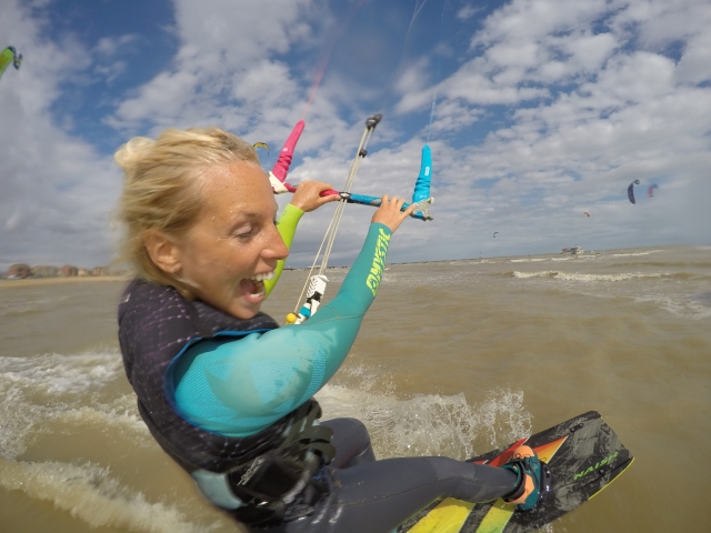  Nuestros estudiantes viajan con nosotros 