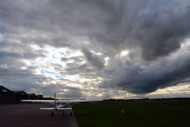  El aeropuerto de la escuela de vuelo de Gamston 