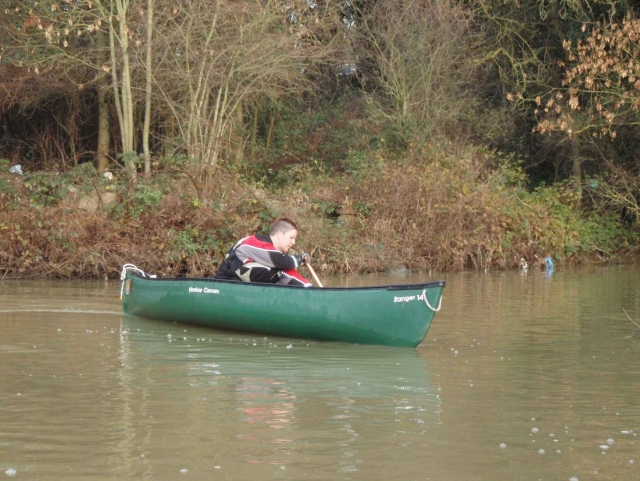  En el tranquilo río 