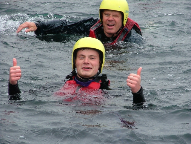 Coasteering en Bass Point 