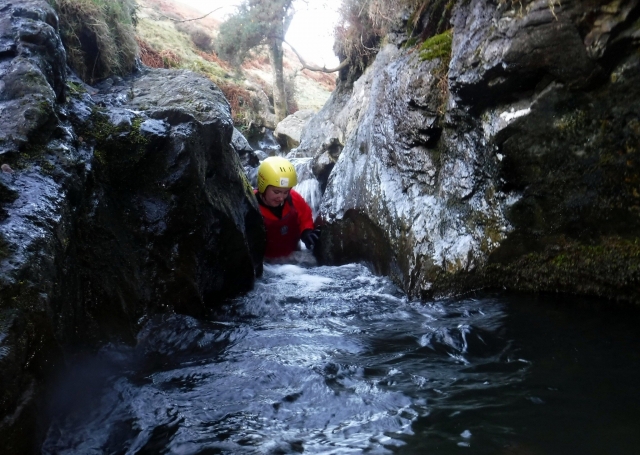  Ghyll scrambling es tan emocionanle 