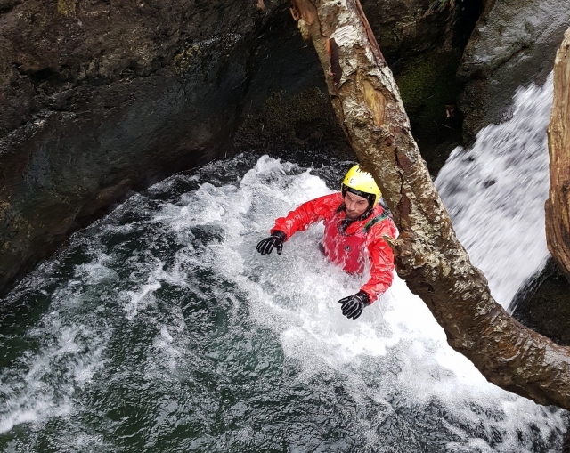  Emocionanle ghyll scramble