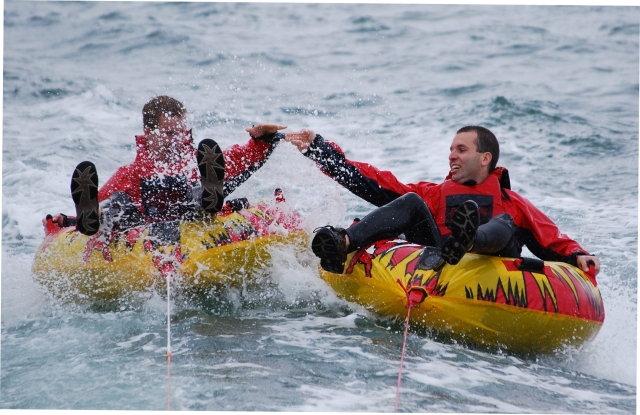  Kayak 