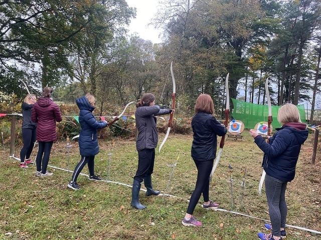  ¡Venga con su grupo de amigos! 