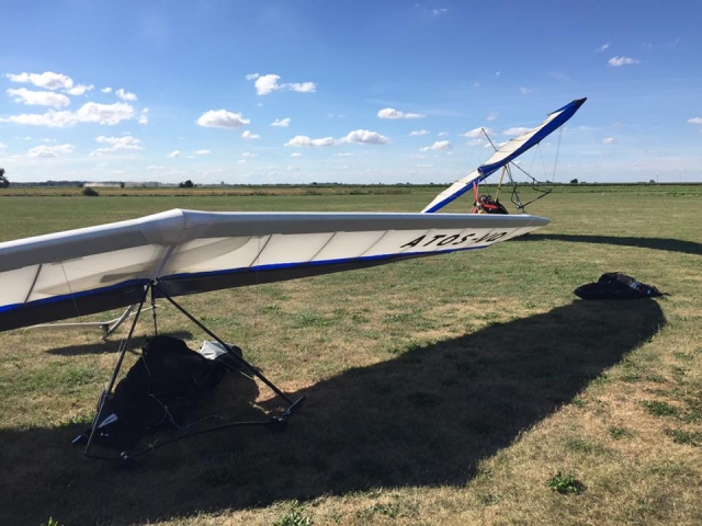  Pase un día increíble con Cambridgeshire Aerotow Club 