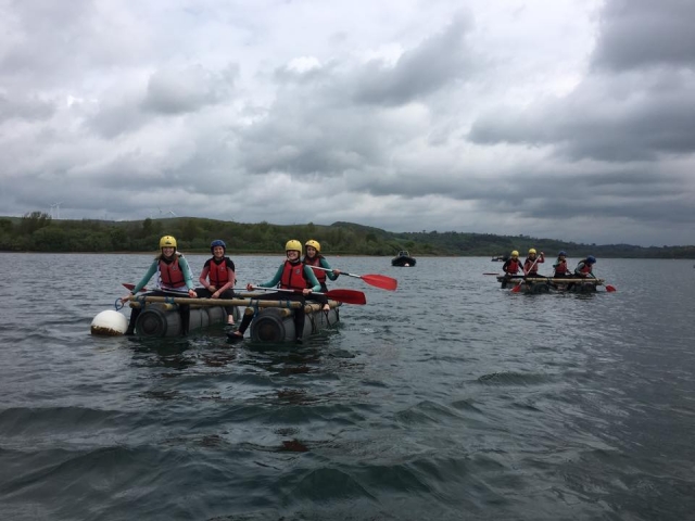 Construcción de balsas en Derbyshire 